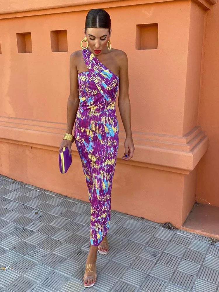 Isabel - Elegante Vestido Con Hombros Diagonales