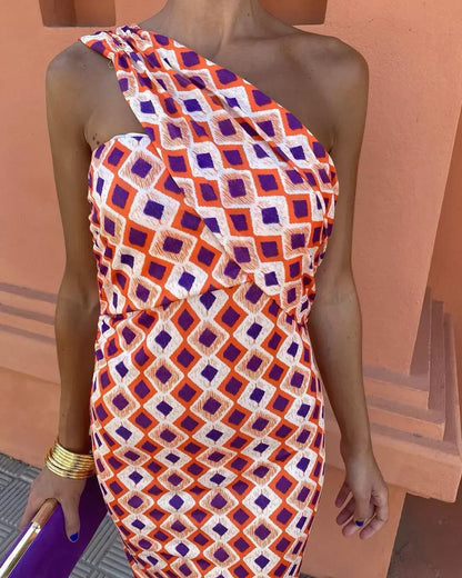 Isabel - Elegante Vestido Con Hombros Diagonales