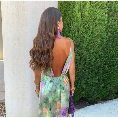 Anahí - Elegante Vestido Con Estampado Y Pañuelo Desmontable