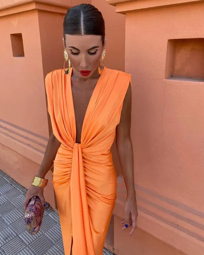 Mónica - Elegante Vestido Plisado