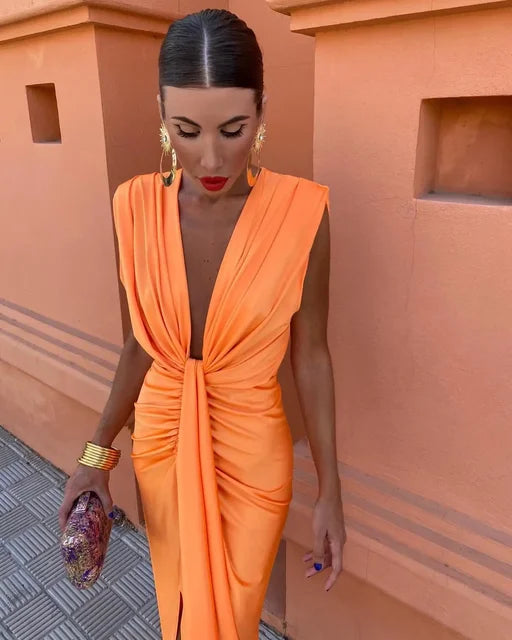 Mónica - Elegante Vestido Plisado