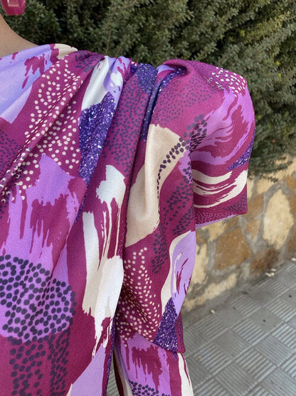 Liliana - Vestido Midi Con Manga Abullonada De Un Solo Hombro